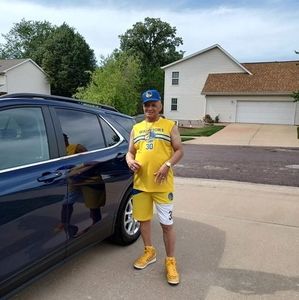 Meet your Posher, Bobby